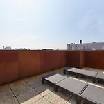 Lecomte - Beachview Escape 150 דירה *