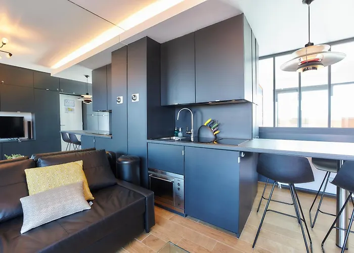 Lecomte - Beachview Escape 150 * Oostende